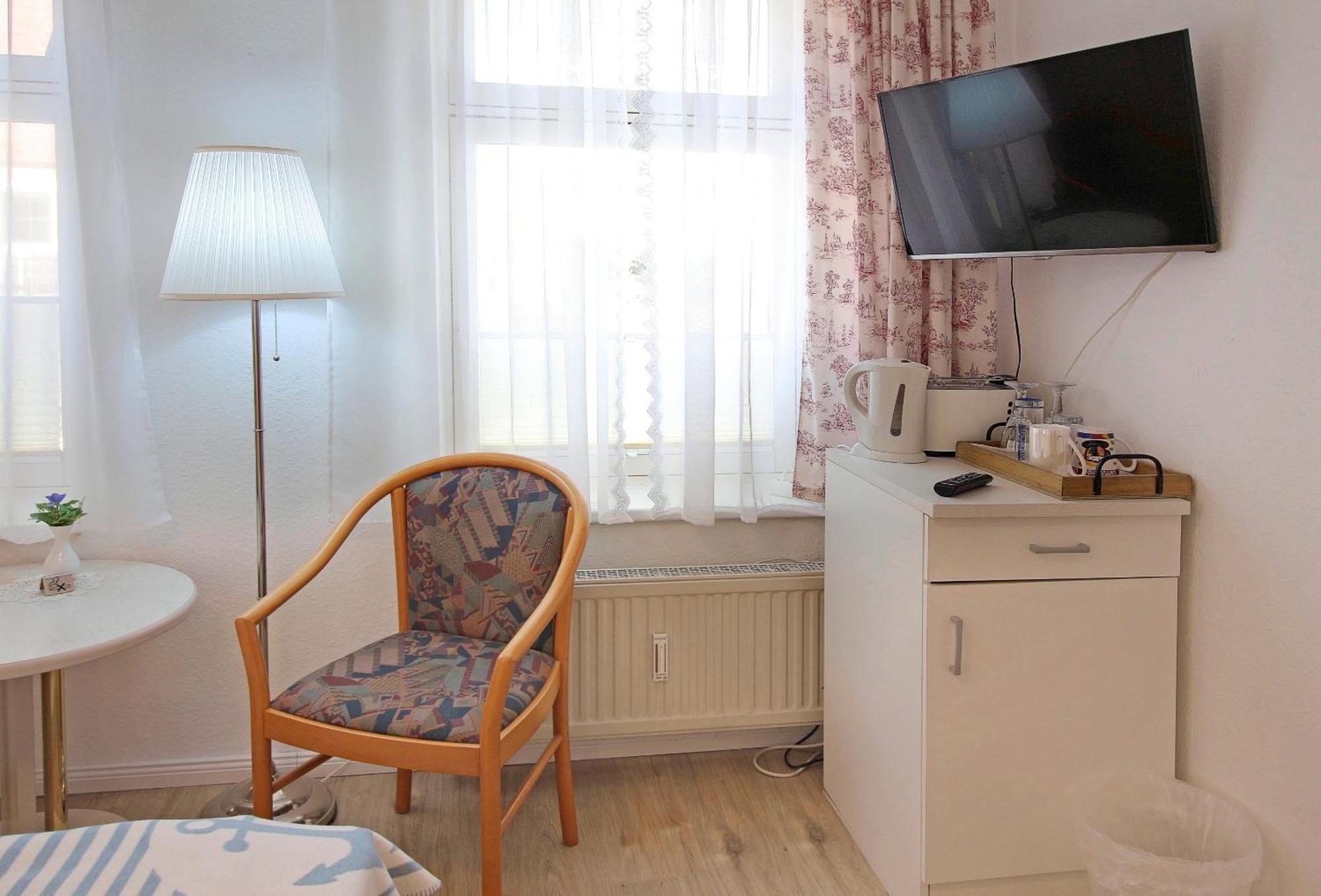 Ferienzimmer In Der Villa Ostseelilie Sassnitz Habitación foto