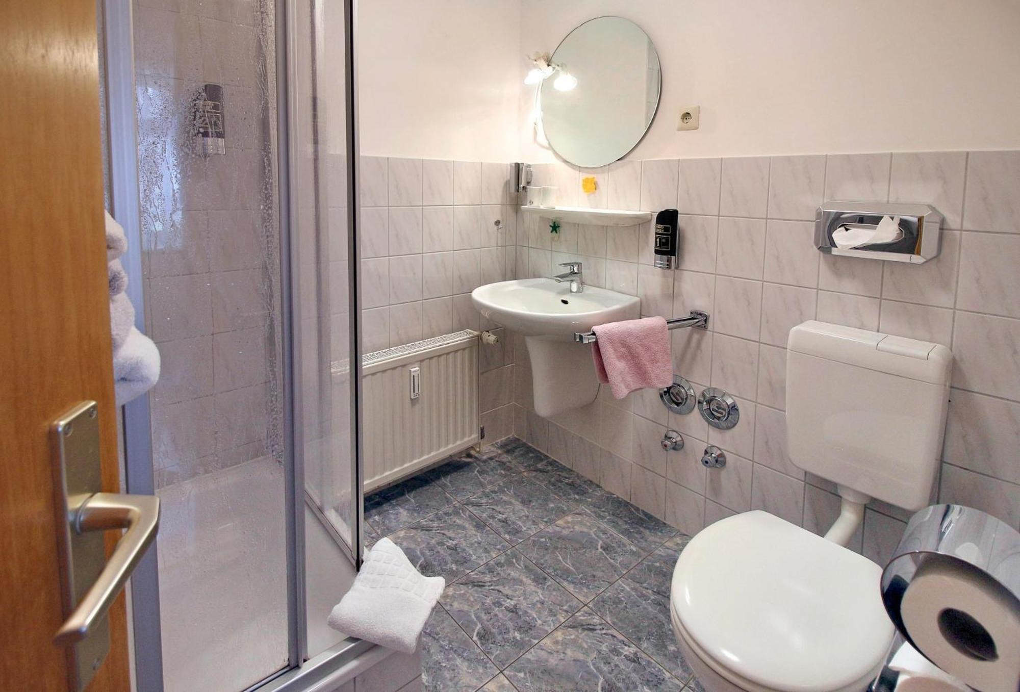 Ferienzimmer In Der Villa Ostseelilie Sassnitz Habitación foto